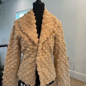 Elegant Tan Faux Fur Jacket